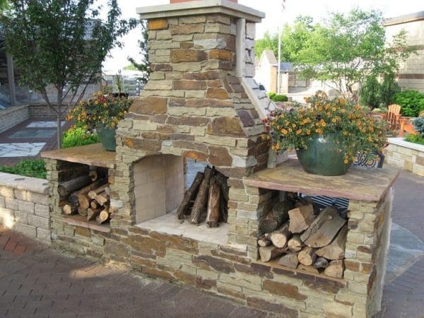 Heritage Outdoor Thincut Stone Fireplace