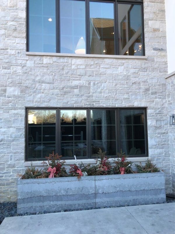Application of the Quarry Mill's Empire natural stone veneer with white mortar.