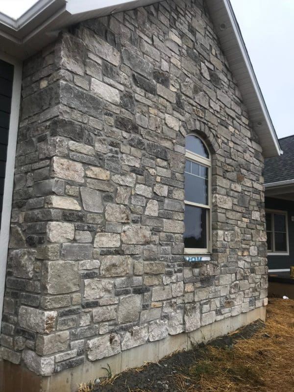 Exterior accent wall with Lexington real stone veneer