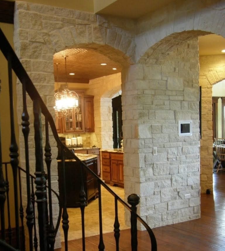 Athens Dimensional Natural Stone Veneer Interior