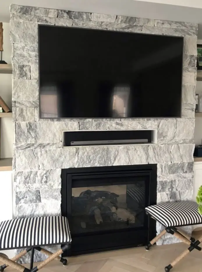Lincoln Natural Stone Veneer Interior Gas Fireplace