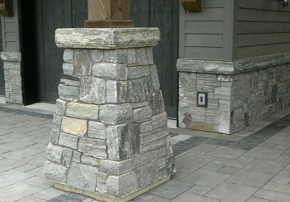 Logan Natural Thin Stone Veneer Pillar