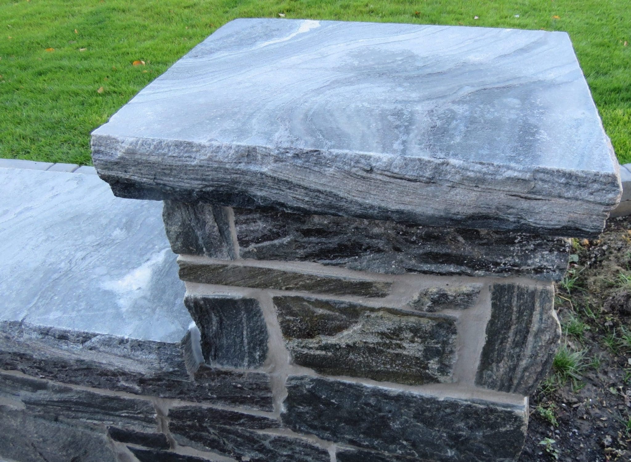 Pembroke Real Thin Stone Veneer Pillar