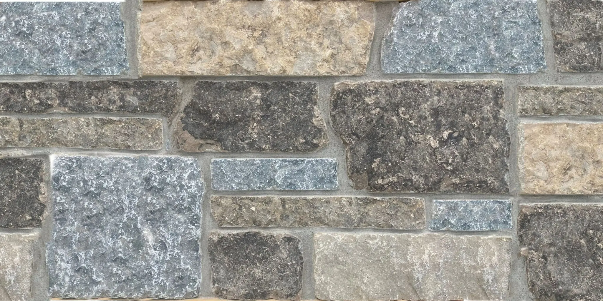 Jacksonport Custom Tumbled Natural Thin Stone Veneer Close-Up